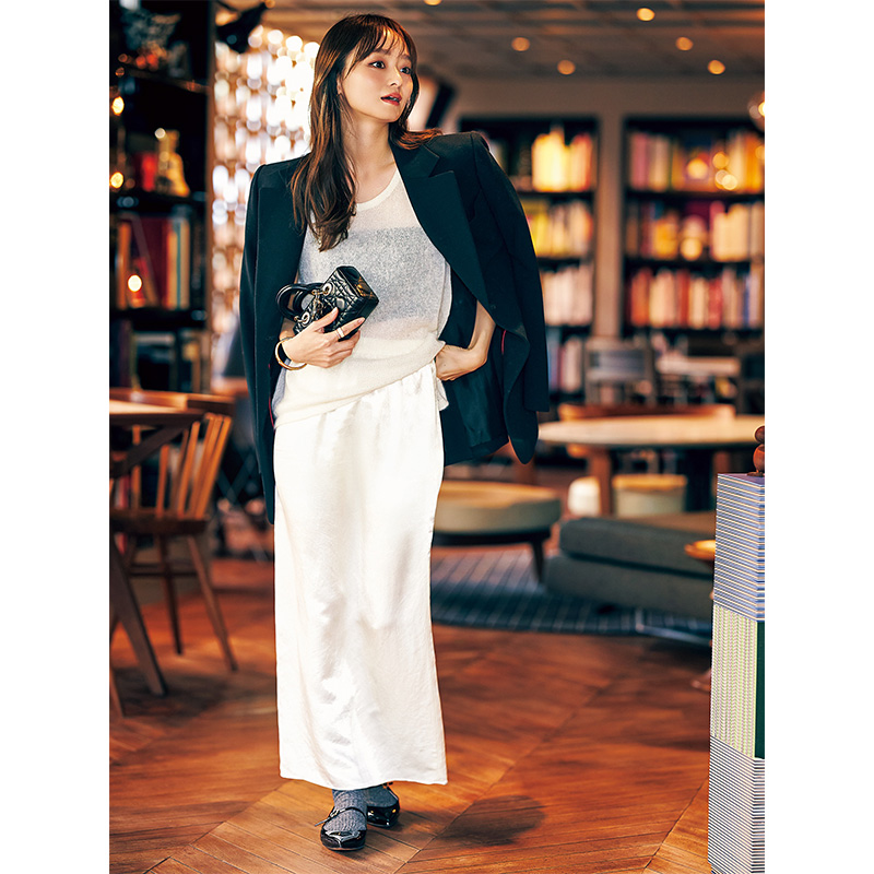 ジャケットコーデ,スカートコーデ,メリージェーン,ジャンヴィトロッシ