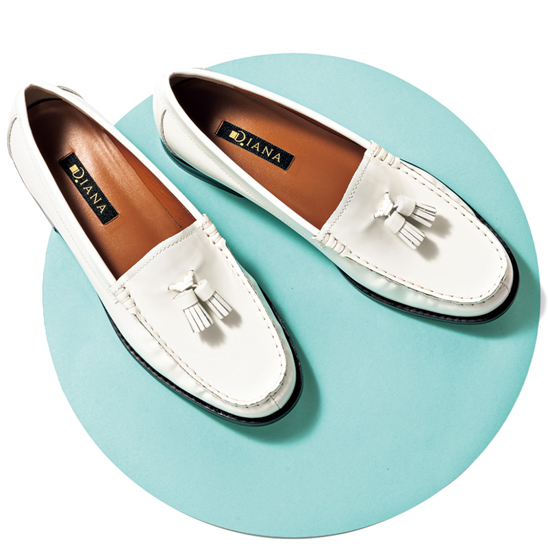 白ローファー,ダイアナ