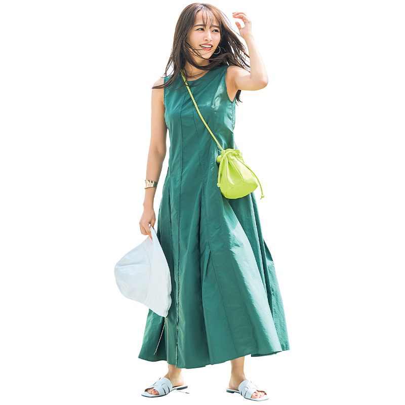 超軽量&コンパクトになる撥水機能付きワンピ