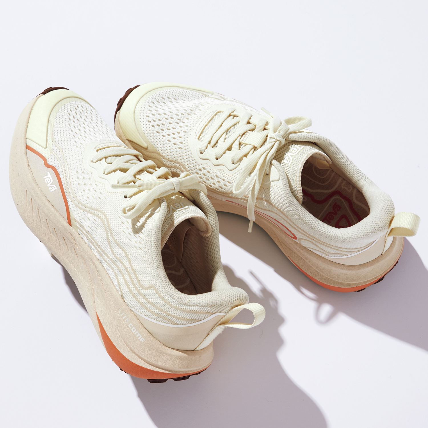 テバ トレイル ワインダー ロー