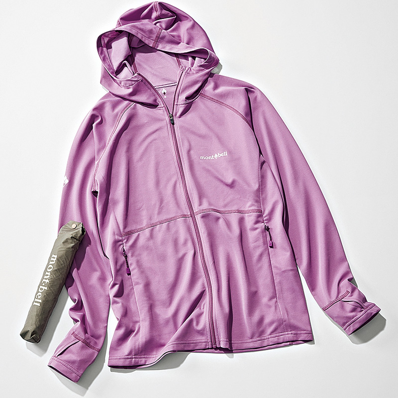 モンベルのUVカットパーカと晴雨兼用の軽量折り畳み傘