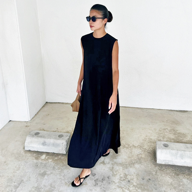 WRAYスタッフ 鈴木麻紀さんが着こなすワンピーススタイル