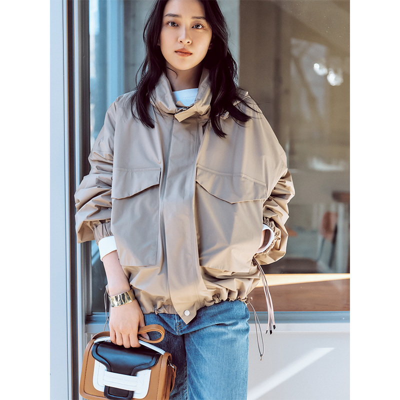 武井咲,カジュアルコーデ,ブルゾン,春アウター,デニムコーデ,ハイク