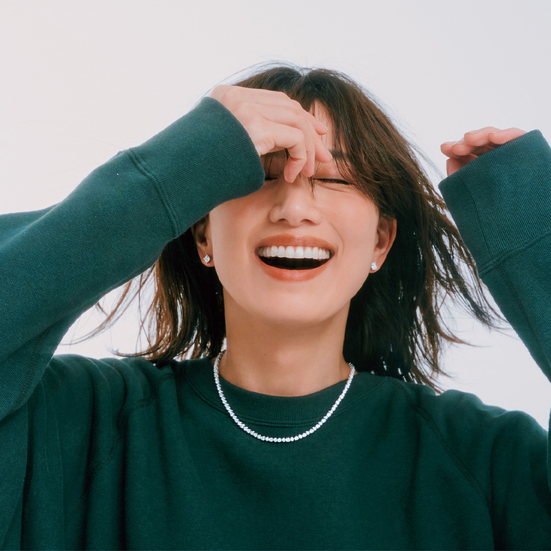 スウェットコーデ,グラフ,ダイヤモンド,ダイヤジュエリー,テニスネックレス,ピアス,東原亜希