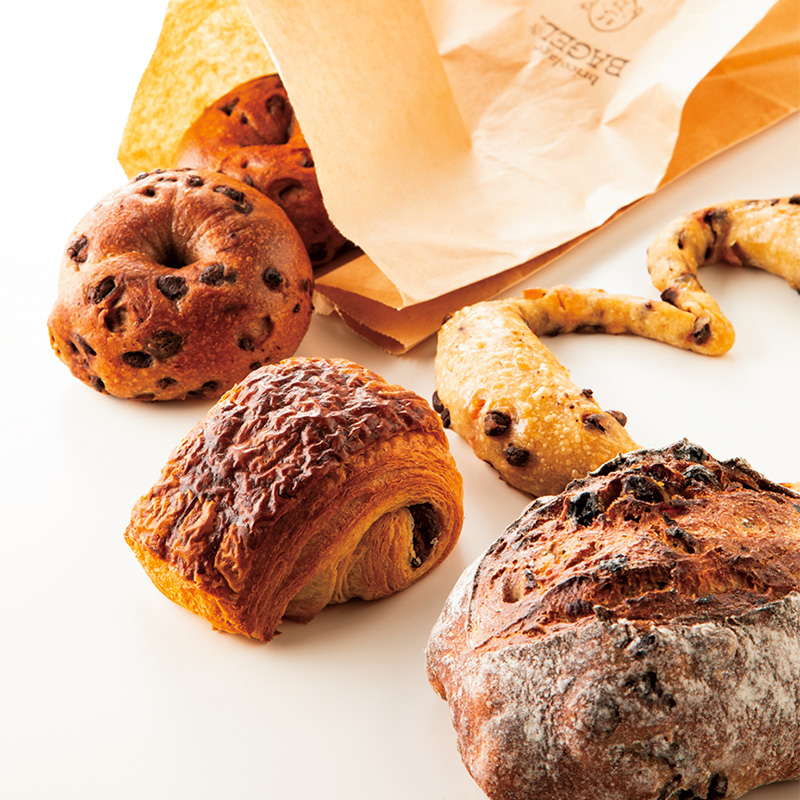 お惣菜,テイクアウト,パン,ベーグル,パンオショコラ,レーズンパン,ブリコラージュブレッド