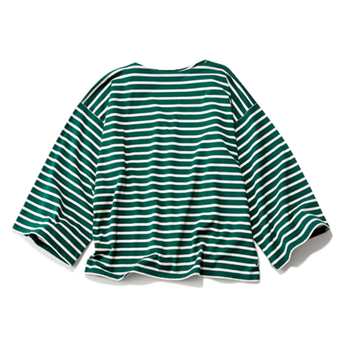 まるで着物のように振りきった太