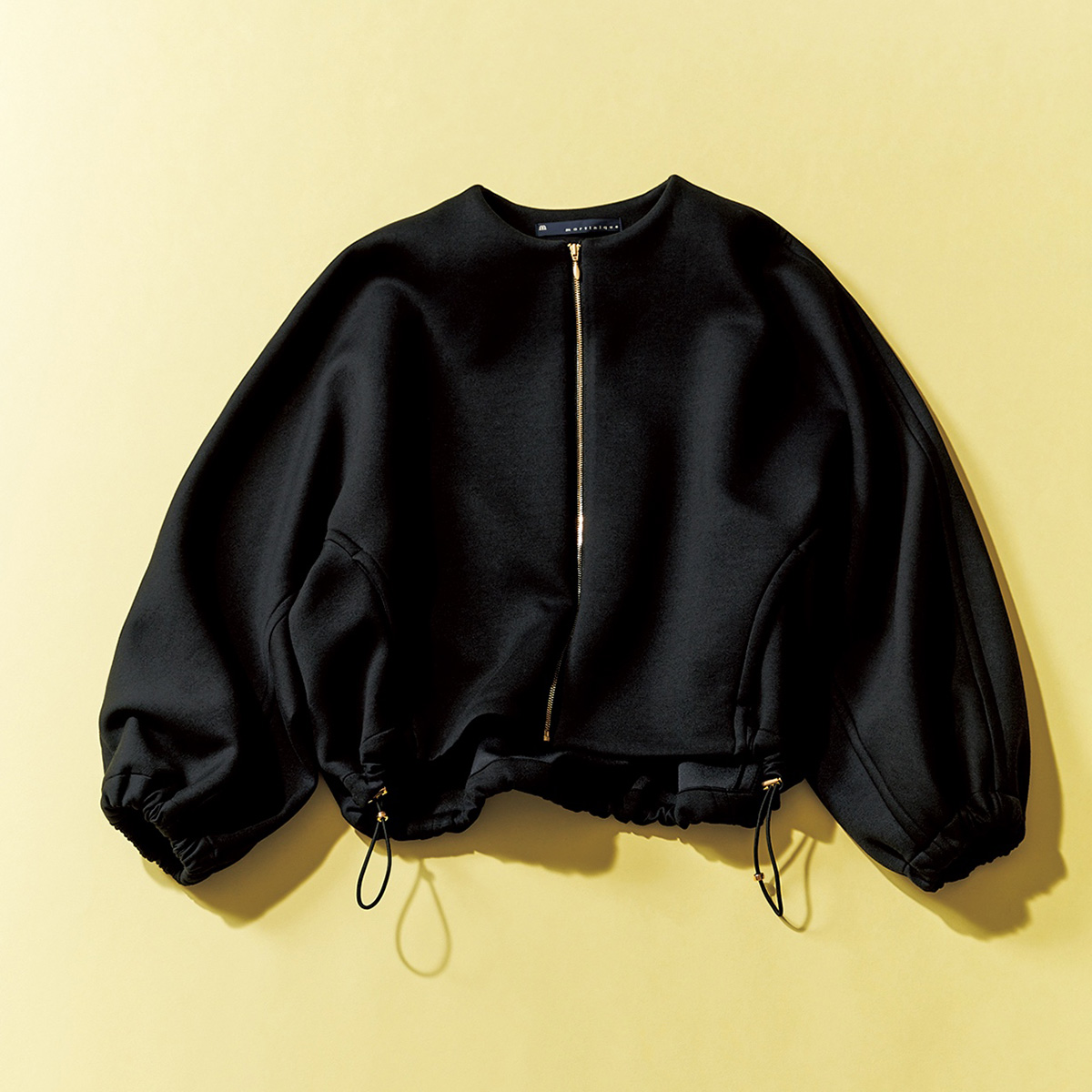 黒のブルゾン,マルティニーク