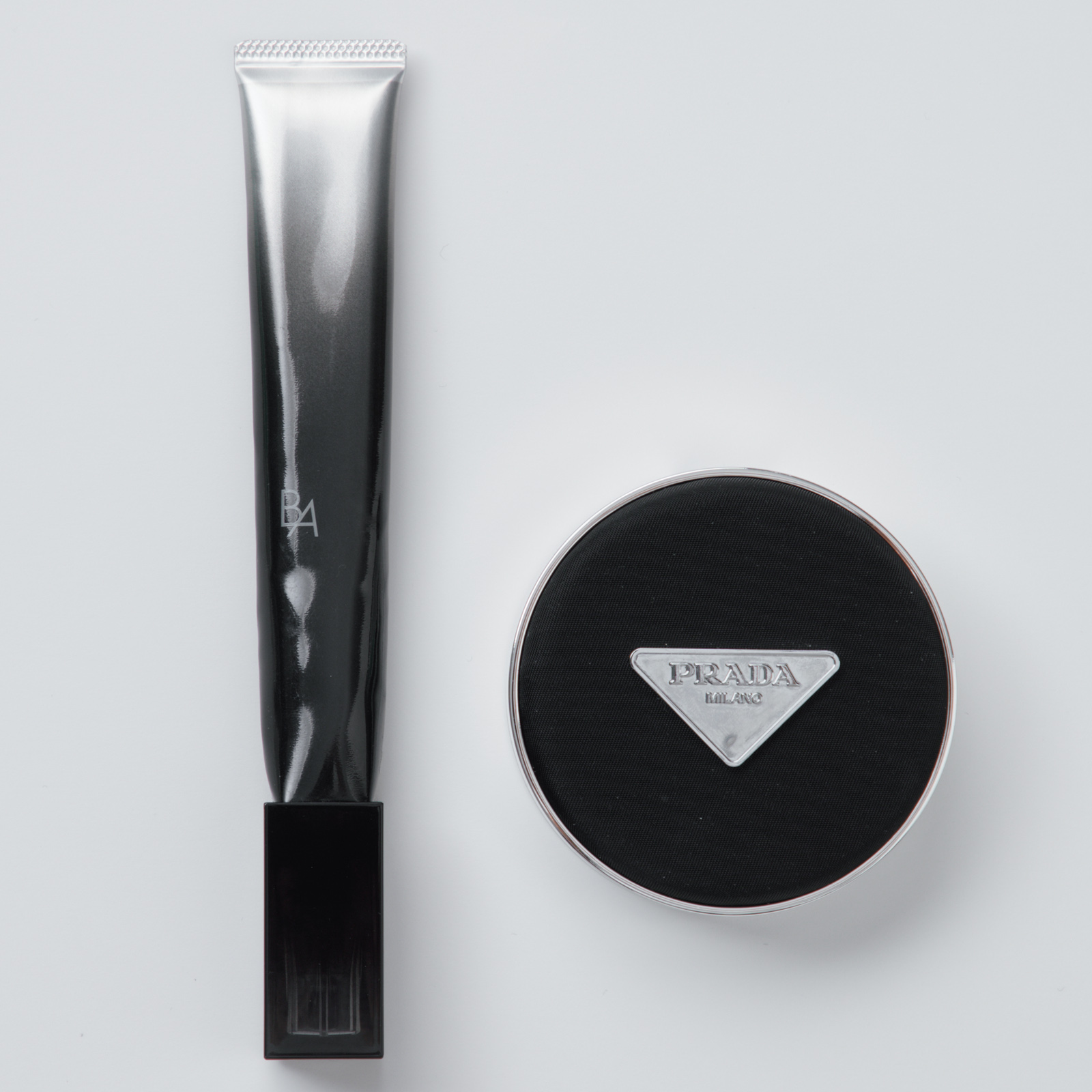 佐々木希さん愛用コスメ