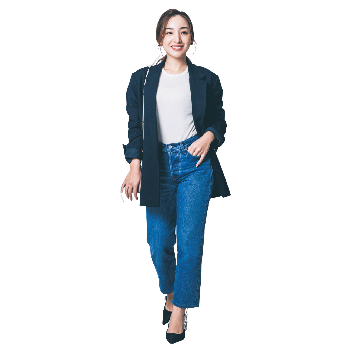 内山香利奈さん【不動産関係勤務