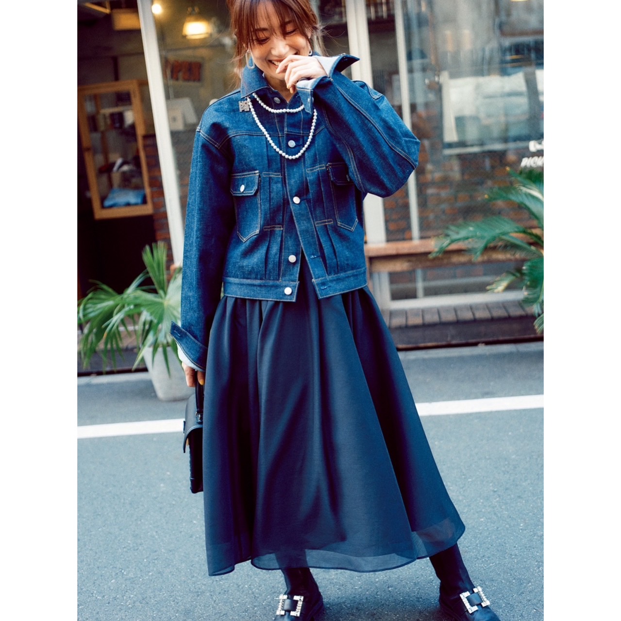 デニムジャケット　ネックレス